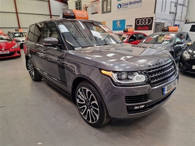 Used Land Rover Range Rover SDV8 AUTOBIOGRAPHY in Cwmtillery Abertillery Gwent