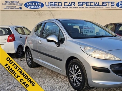 Used Peugeot 207 1.4 S 3d 88 BHP * SILVER * IDEAL FIRST / FAMILY CAR in Morecambe