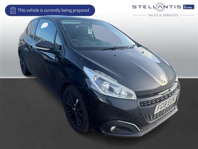 Used Peugeot 208 1.2 PureTech 82 Black Edition 3dr in Leicester