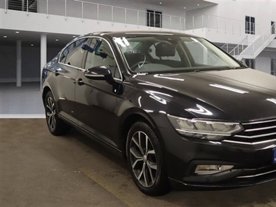 Used Volkswagen Passat 2.0 SEL TDI DSG 4d AUTO 148 BHP in