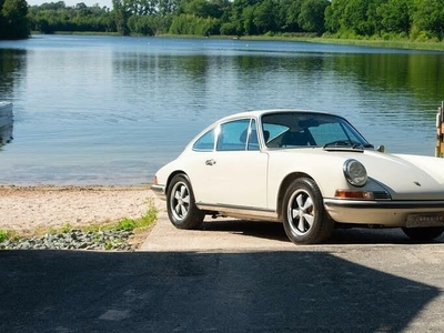 1970 PORSCHE 911