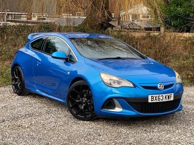 Vauxhall Astra 2.0T VXR Euro 5 (s/s) 3dr