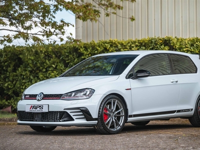 Volkswagen GOLF (MK7) GTI CLUBSPORT S / 380 Miles Only | As New Condition | 2 Owners 2016