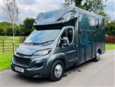 Used 2016 Peugeot Boxer Leisure Horsebox | Overnight Living | 2.0 HDi L4 3.5T in Bicester