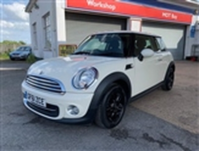 Used 2011 Mini Hatch 1.6 COOPER 3d 122 BHP in Stanford-le-hope