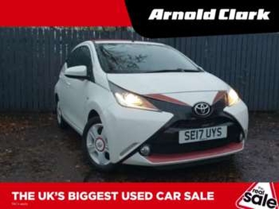 Toyota, Aygo 2017 (67) FUN X-CLAIM VVT-I 5 Door Hatch Back With Features include Leather Sports Se