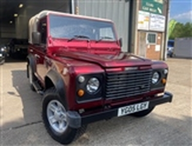 Used 2005 Land Rover Defender PICK-UP TD5 **NEW TYRES FITTED** in Cranleigh