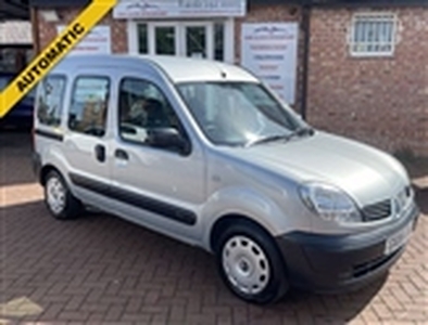 Used 2008 Renault Kangoo 1.6 AUTHENTIQUE 16V 5d 94 BHP in Cheshire