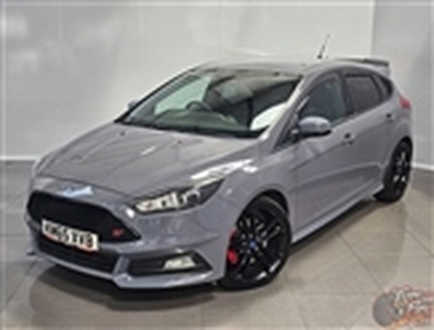 Used 2015 Ford Focus 2.0 ST-3 5d 247 BHP in Chorley