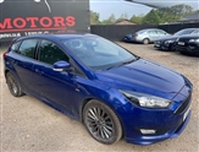 Used 2018 Ford Focus 1.0T EcoBoost ST-Line Euro 6 (s/s) 5dr in Addlestone