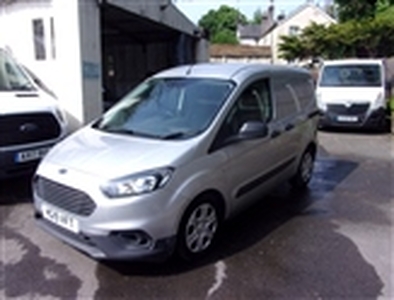 Used 2019 Ford Transit Courier in Godstone