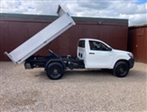 Used 2020 Toyota Hilux 2.4 ACTIVE 4WD D-4D S/C 148 BHP TIPPER in Kircaldy