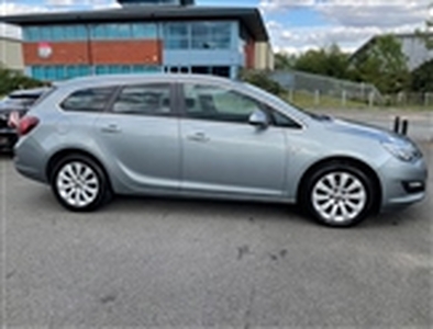Used 2014 Vauxhall Astra ELITE CDTI in Diss