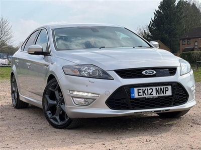 Ford Mondeo Hatchback (2012/12)