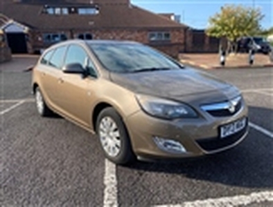Used 2013 Vauxhall Astra 1.6 16V Exclusiv Sports Tourer Auto Euro 5 5dr 1.6 in NG8 4GY