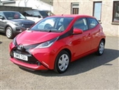 Used 2015 Toyota Aygo 1.0 VVT-i x-play in 12 Old Glamis Road