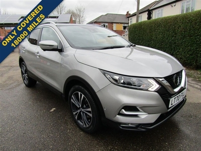 Used Nissan Qashqai 1.3 DIG-T N-CONNECTA 5d 140 BHP in Nottingham