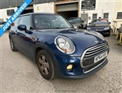 Used 2014 Mini Hatch 1.2 One Hatchback 3dr Petrol Manual Euro 6 (start/stop) [PAN ROOF] in Burton-on-Trent