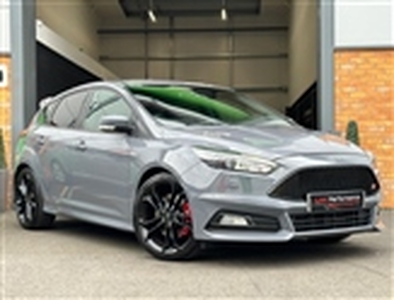 Used 2016 Ford Focus Ford Focus 2.0T EcoBoost ST-3 Hatchback 5dr Petrol Manual Euro 6 (s/s) (250 ps) in Shrewsbury