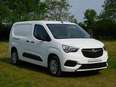 Used Vauxhall Combo 1.5 L2H1 2300 SPORTIVE S/S 101 BHP in Knutsford