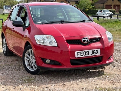 Toyota Auris (2009/09)