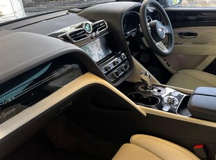 Bentley Bentayga 4.0 V8 Azure 5dr Auto (4 Seat) (First Edition) EWB