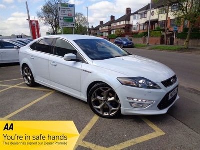 Ford Mondeo Hatchback (2012/12)