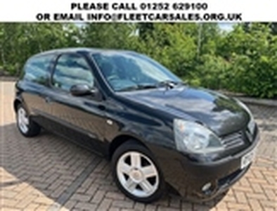 Used 2005 Renault Clio 1.1 EXTREME 4 DYNAMIQUE 16V 3d 75 BHP in Fleet