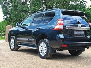 2016 TOYOTA LAND CRUISER