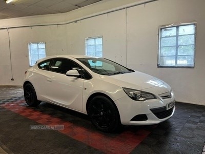 Vauxhall Astra GTC Coupe (2013/13)