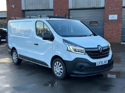 Renault Trafic 2.0 dCi ENERGY 28 Business SWB Standard Roof Euro