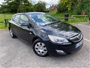 Used 2011 Vauxhall Astra 1.6 16v Exclusiv Auto Euro 5 5dr in Chertsey