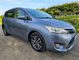 Used 2013 Toyota Verso 2.0 D-4D Icon 5dr in Oving