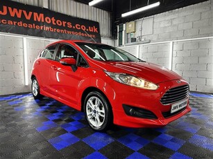 Used 2015 Ford Fiesta 1.0T EcoBoost Zetec Hatchback 5dr Petrol Manual Euro 6 (s/s) (100 ps) in Brentwood