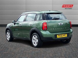 Used 2016 Mini Countryman 1.6 Cooper 5dr in Burnley