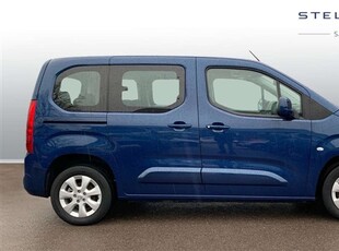Used 2020 Vauxhall Combo Life 1.2 Turbo Energy 5dr [7 seat] in Crawley