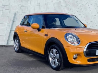 2017 MINI Hatchback