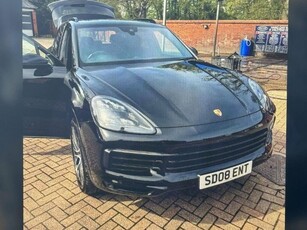 2019 PORSCHE CAYENNE