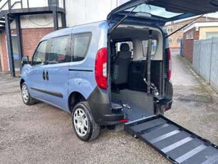 Fiat, Doblo 2017 (66) 3 Seat Wheelchair Accessible Disabled Access Car 5-Door