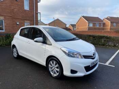 Toyota, Yaris 2013 (63) 1.33 VVT-i TR Multidrive S Automatic 5-Door From £8,895 + Retail Package