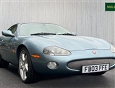 Used 2003 Jaguar Xkr 4.2 XKR COUPE 2d 400 BHP in Surrey