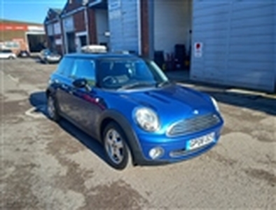 Used 2008 Mini Hatch 1.6 Cooper 3dr in Waterlooville