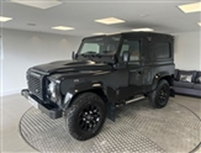 Used 2014 Land Rover Defender 2.2 TDCi XS Station Wagon 4WD Euro 5 3dr in Pl26 7JF