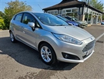 Used 2016 Ford Fiesta 1.0 EcoBoost Zetec 5dr Powershift in South East