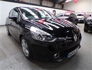 Used 2016 Renault Clio 1.5 DYNAMIQUE NAV DCI 5DR Manual in Manchester
