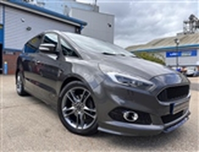 Used 2018 Ford S-Max ST-LINE TDCI 5-Door AWD in Bedford