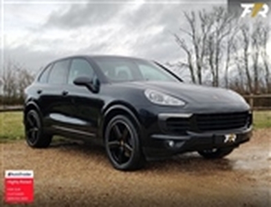 Used 2018 Porsche Cayenne 3.0 D V6 PLATINUM EDITION TIPTRONIC S 5d 258 BHP in Dunstable