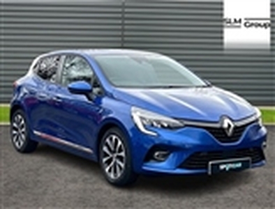 Used 2021 Renault Clio 1.0 Tce Iconic Hatchback 5dr Petrol Manual Euro 6 (s/s) (90 Ps) in St Leonards On Sea