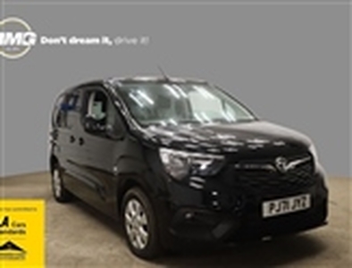 Used 2021 Vauxhall Combo Life 1.5 SE S/S 5d 101 BHP in Essex