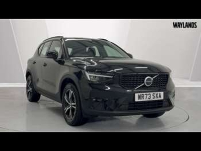 Volvo, XC40 2023 Plus, B4 mild hybrid, Petrol, Dark Auto 5-Door